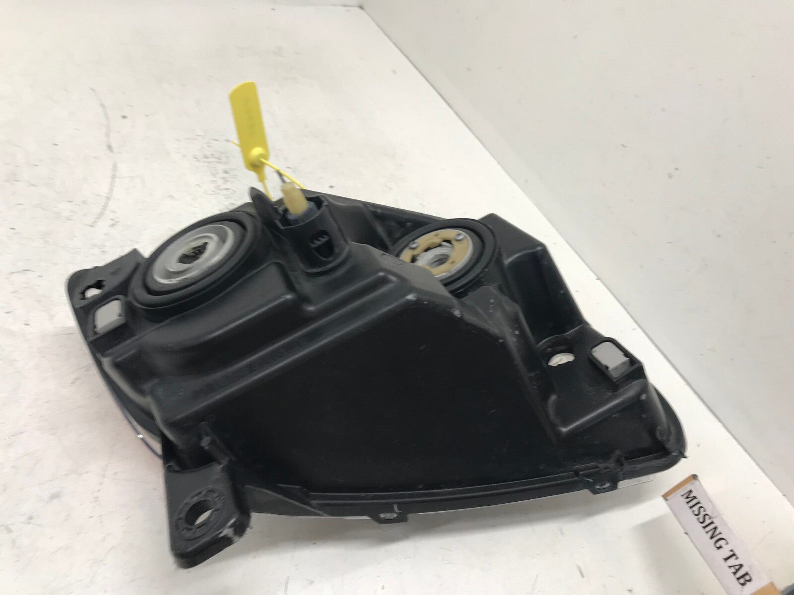 Halogen Headlight Damaged Driver LH Jeep Grand Cherokee 2011-2013 55079379AE OEM