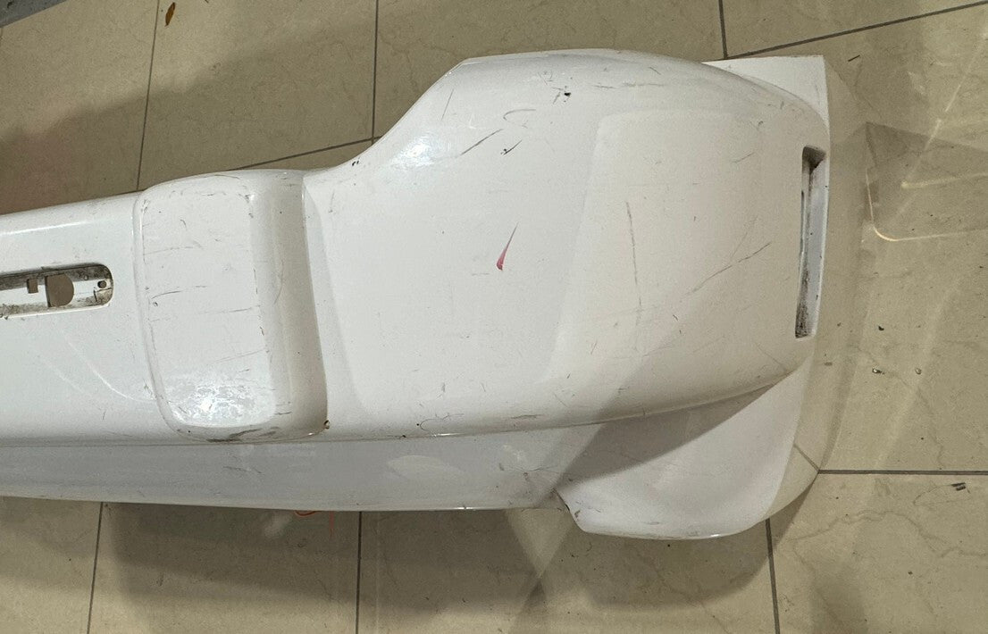 Rear Bumper Cover White Chevrolet HHR LT/LS/LS Panel/LT Panel 06-11 15276663 OEM