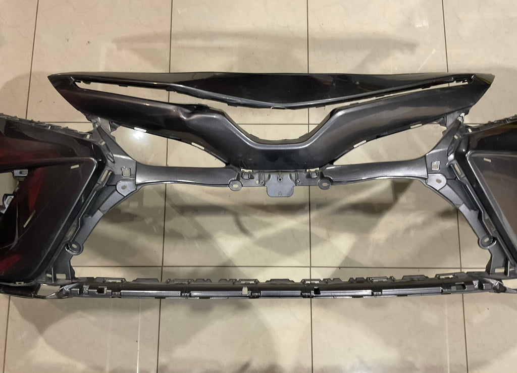 Front Bumper Cover Grey Toyota Camry SE XSE Hybrid SE 2018-2020 52119-06E20 OEM
