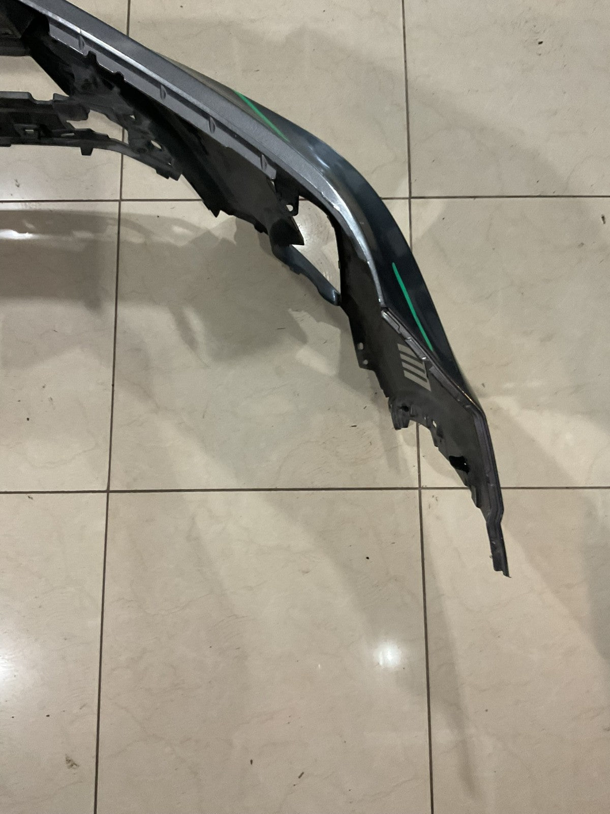Front Bumper Cover Grey 2017-2018 Toyota Highlander LE/XLE/SE 52119+0e350 OEM