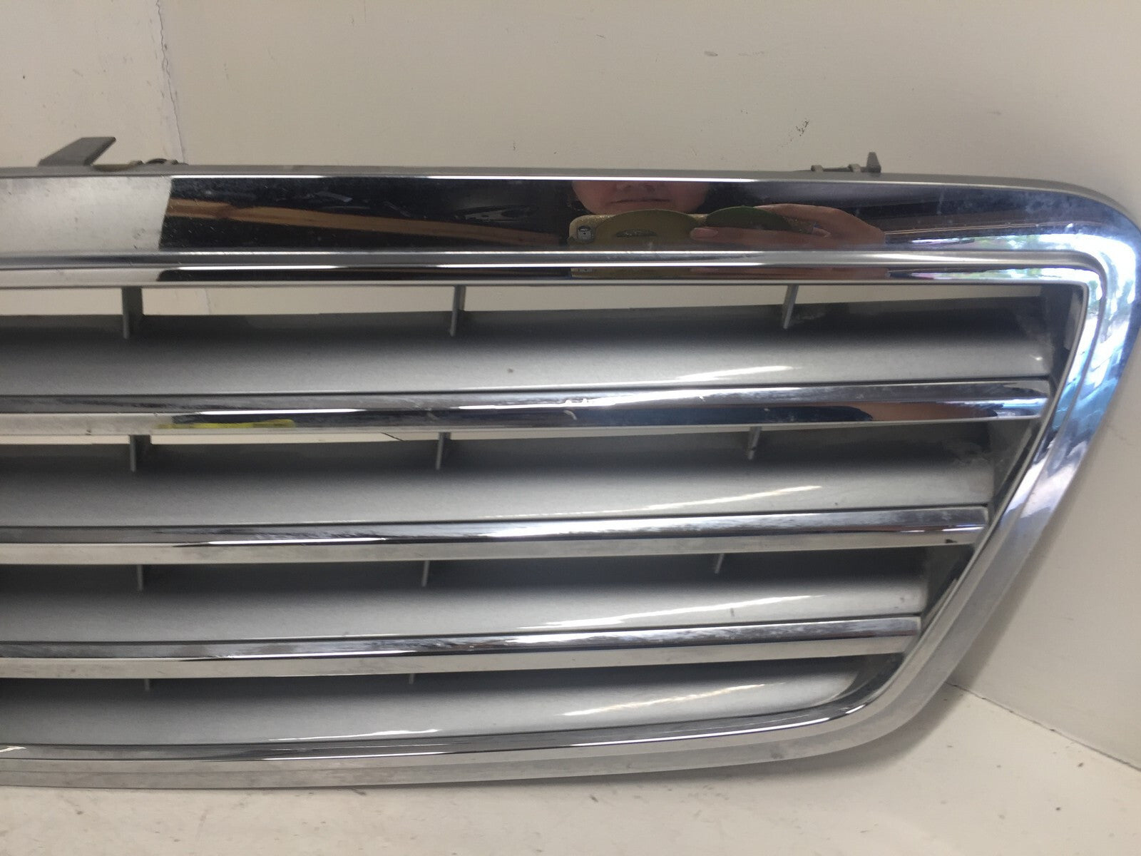 Grille Grill Mercedes benz C Class C230 C280 C320 2005-2007 A2038800223 OEM