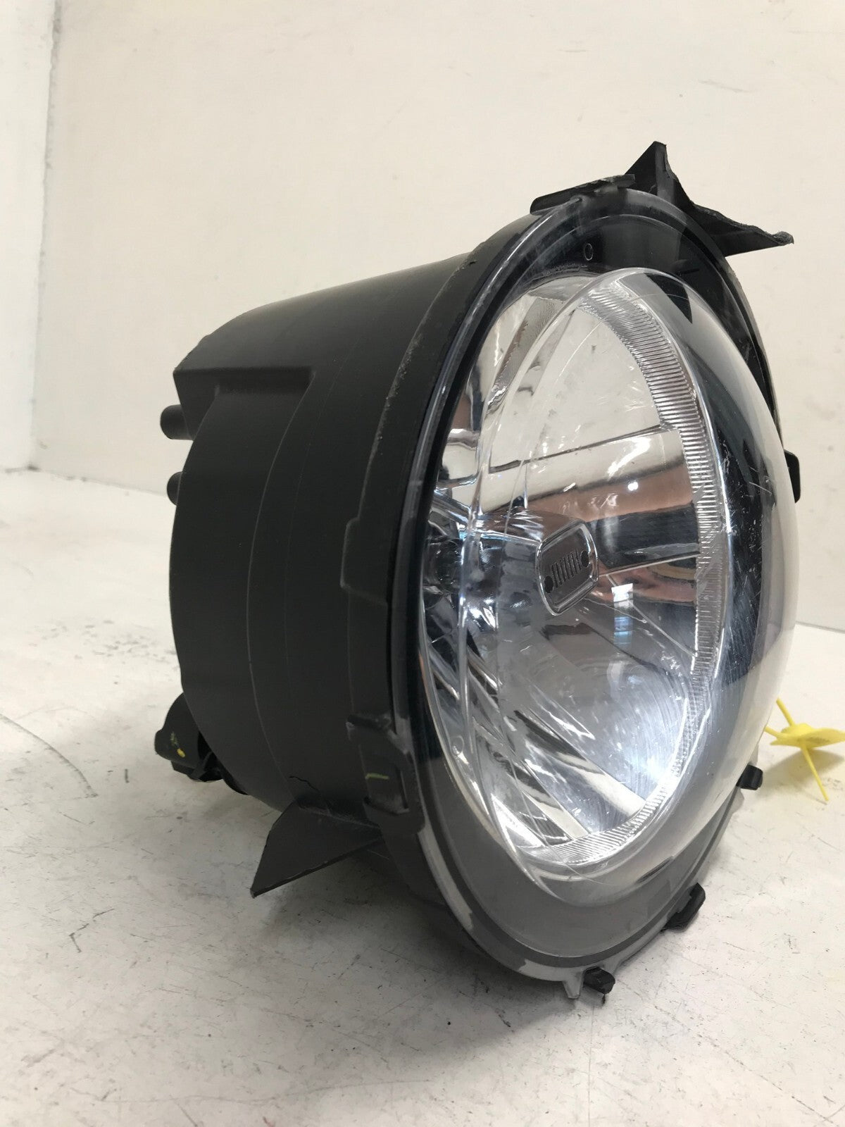 Headlight Damaged Halogen LH Driver Jeep Wrangler JL 2018-2021 55112873AG OEM