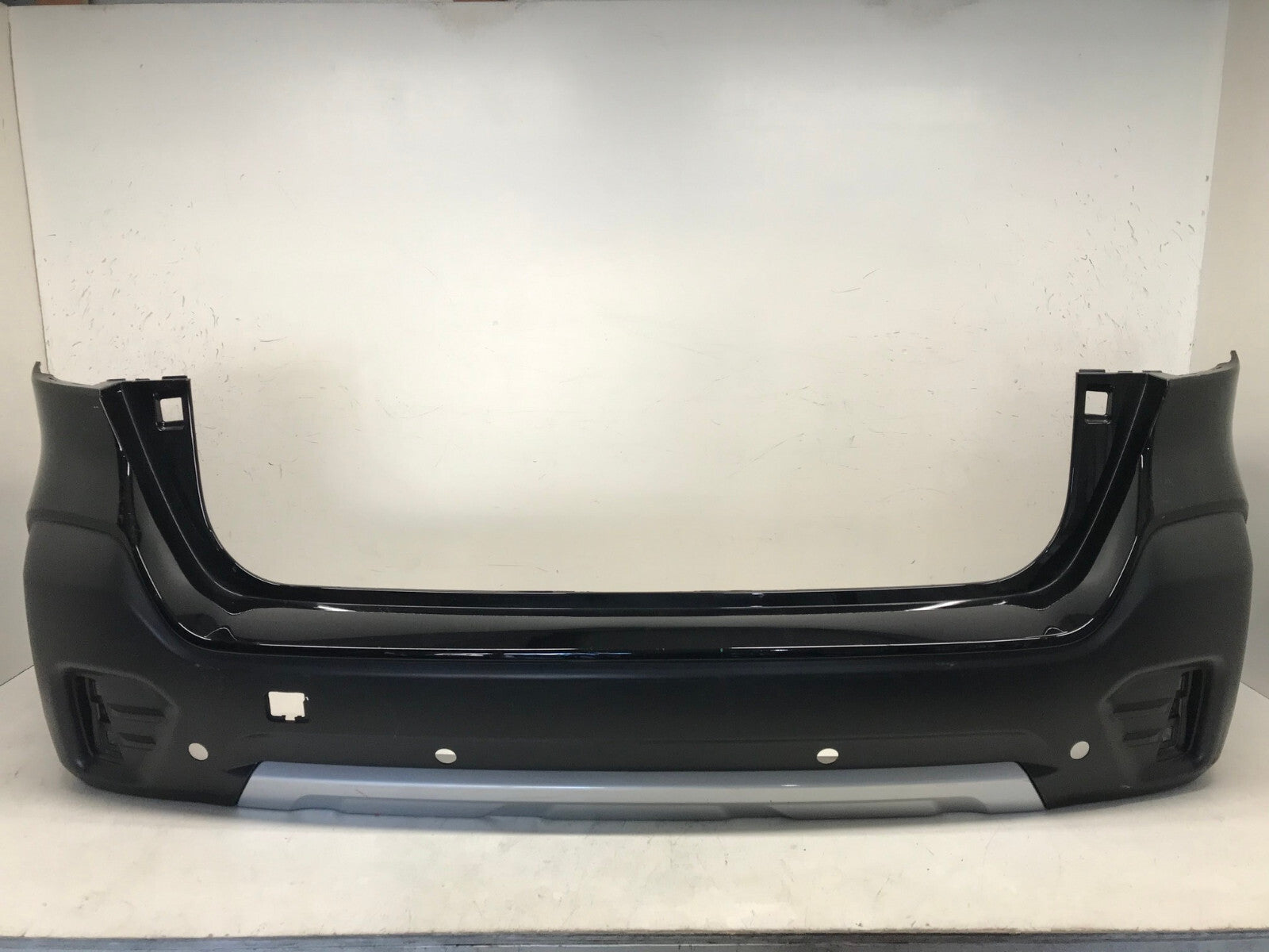 Rear Bumper Cover Subaru Outback Base/Touring/Ltd Black 2020-2021 57704AN31A OEM