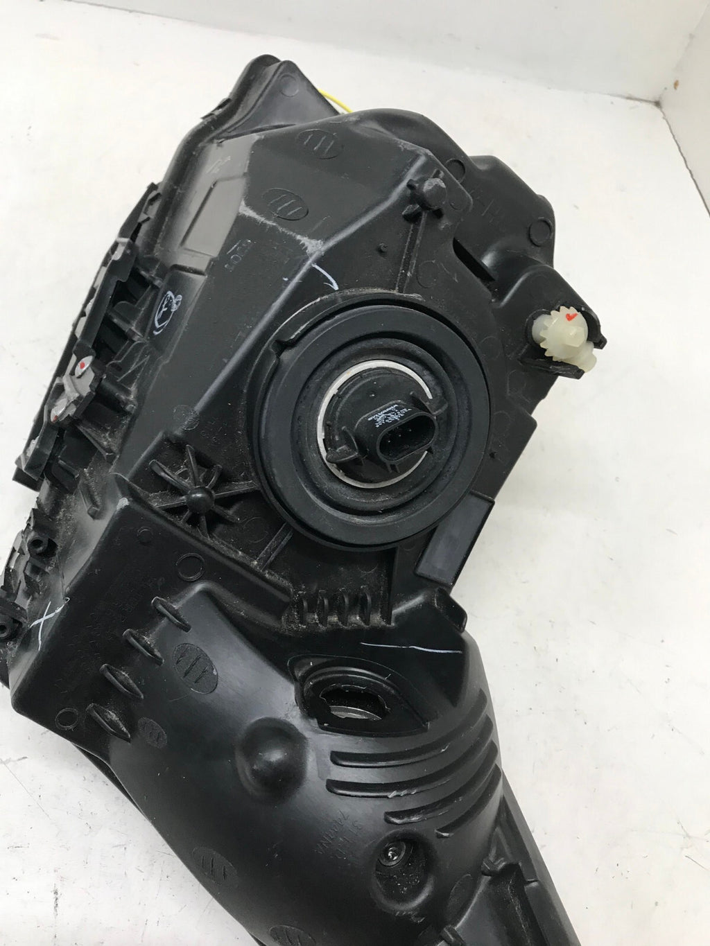 Headlight Damaged Right RH Passenger 11-15 Chevrolet Cruse CAPA