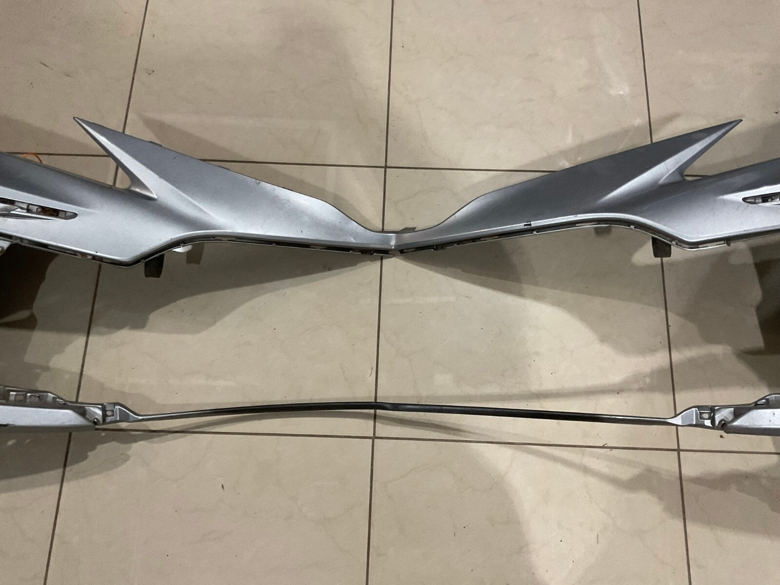 Front Bumper Cover Grey 2021-2022 Toyota Camry LE XLE 52119+06D00 OEM