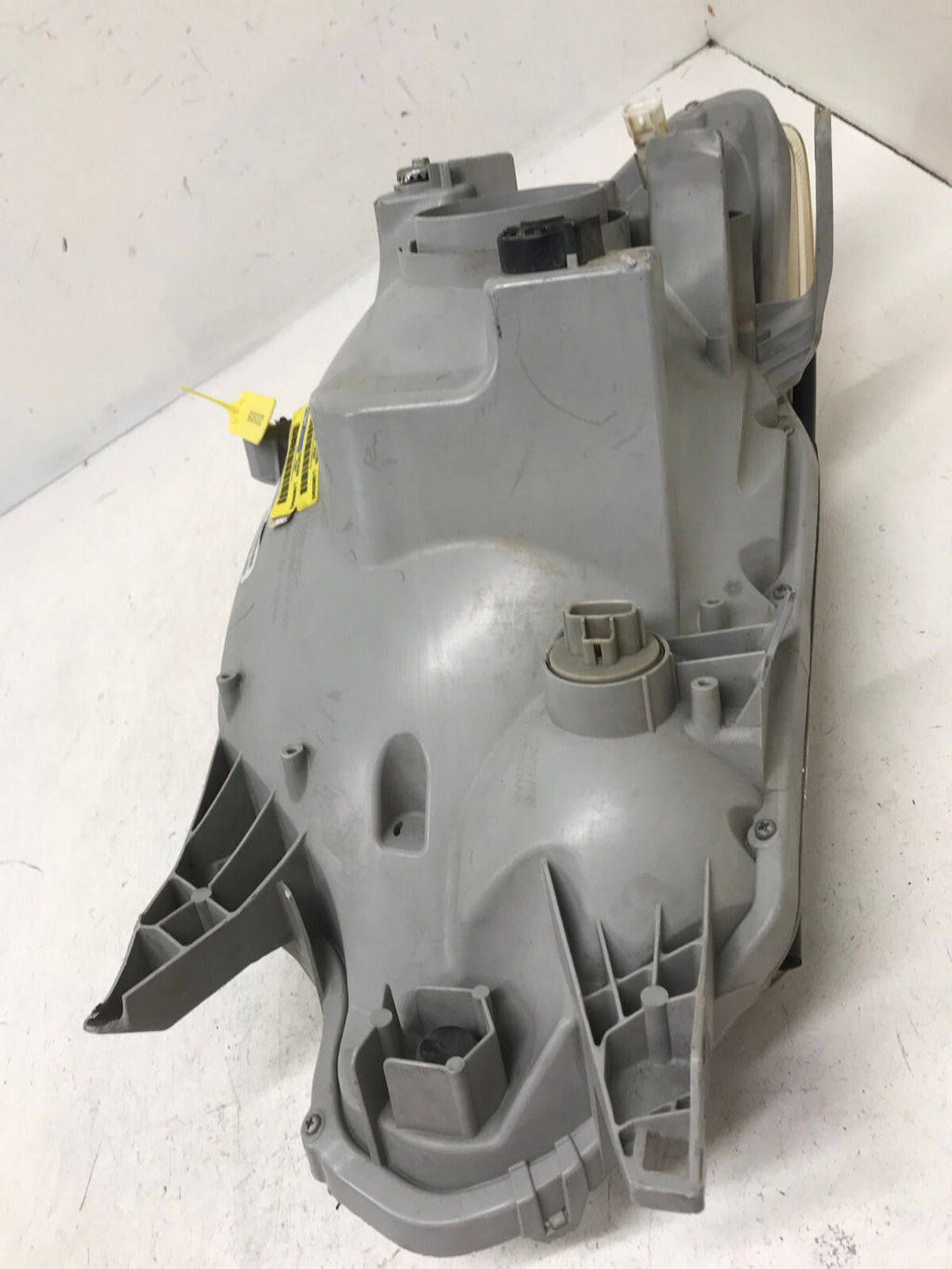 Headlight Damaged Left LH Driver Toyota Tacoma 2012 2015 CAPA