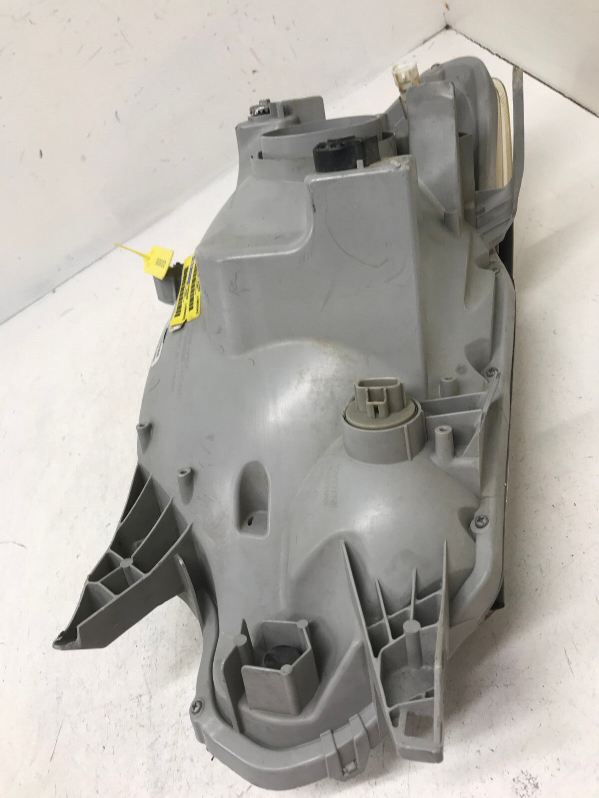 Headlight Damaged Left LH Driver Toyota Tacoma 2012 2015 CAPA