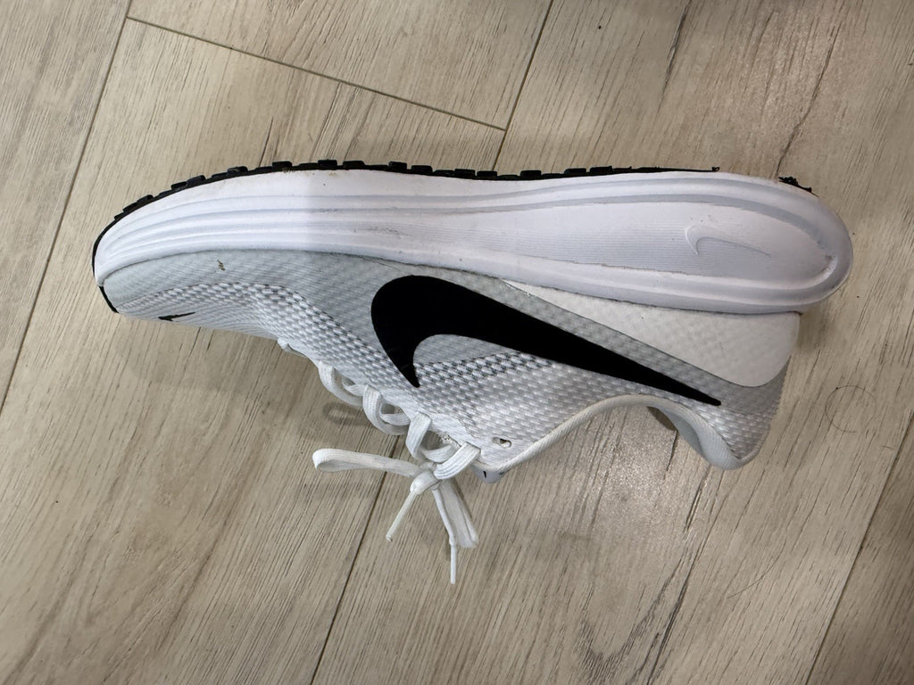 Nike Training Shoes Womens Size 7.5 Black / White Comfort Footbed