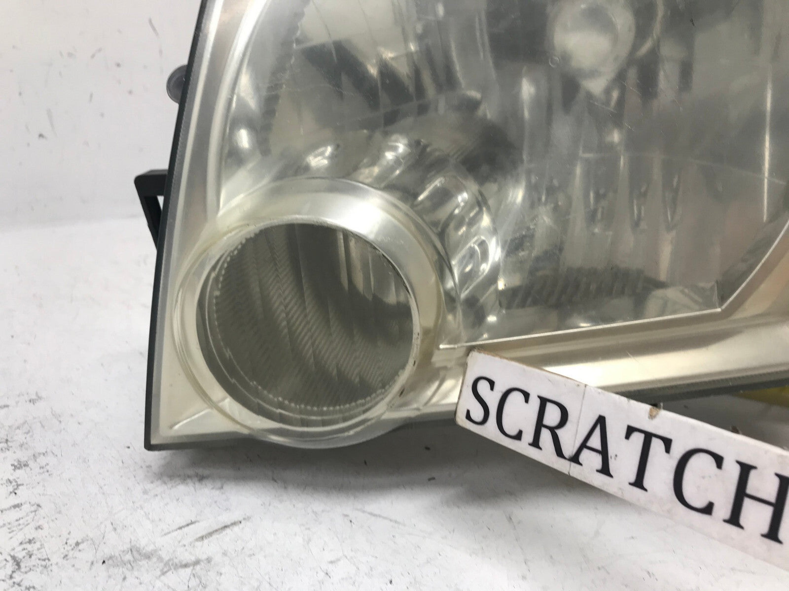 Headlight Damaged Left Driver LH Nissan Xterra 2005-2015 26060EA025 OEM