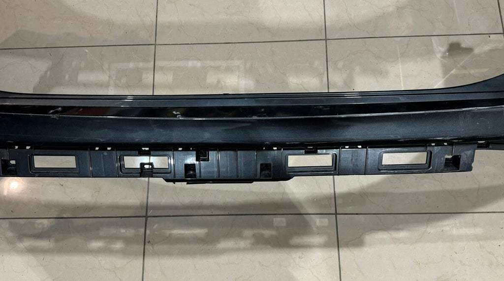 Rear Upper Bumper Cover Grey Hyundai Santa Fe Limited SE SEL Plus 2019 2020 OEM
