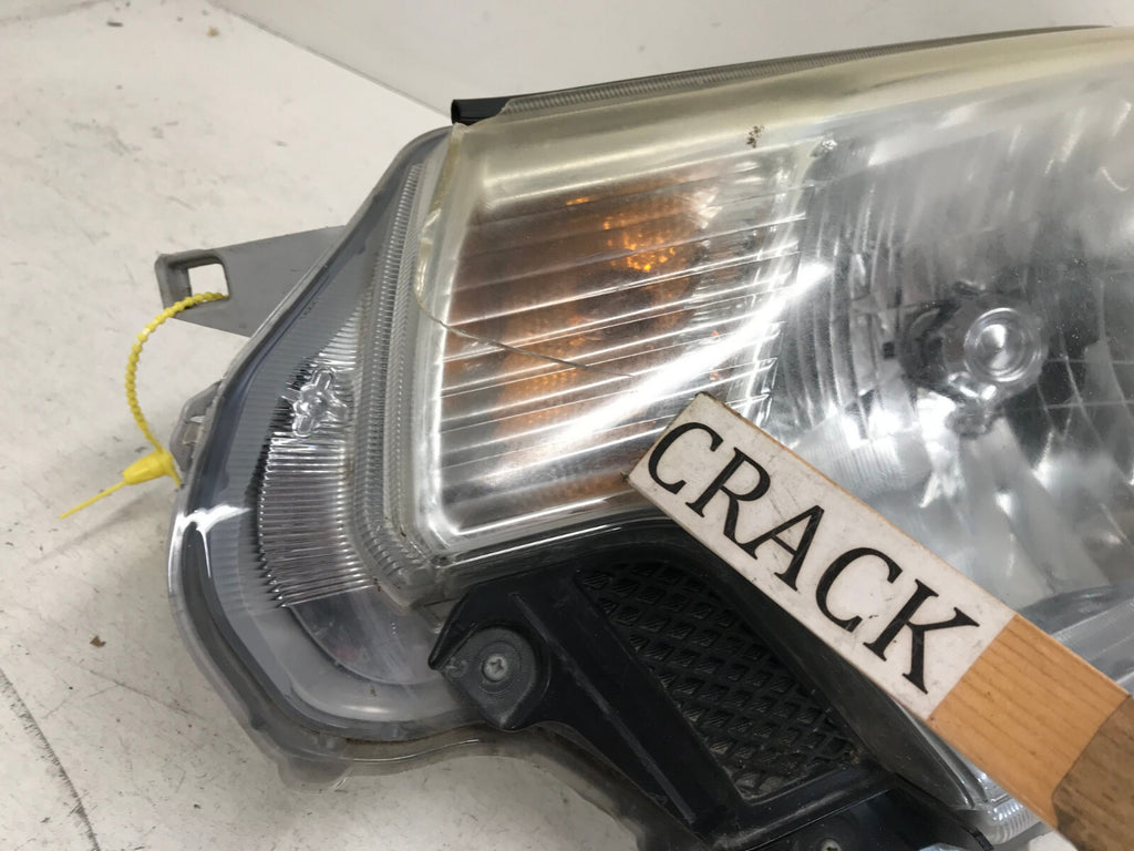 Headlight Damaged Left LH Driver Toyota Tacoma 2012 2015 81150-04180 OEM