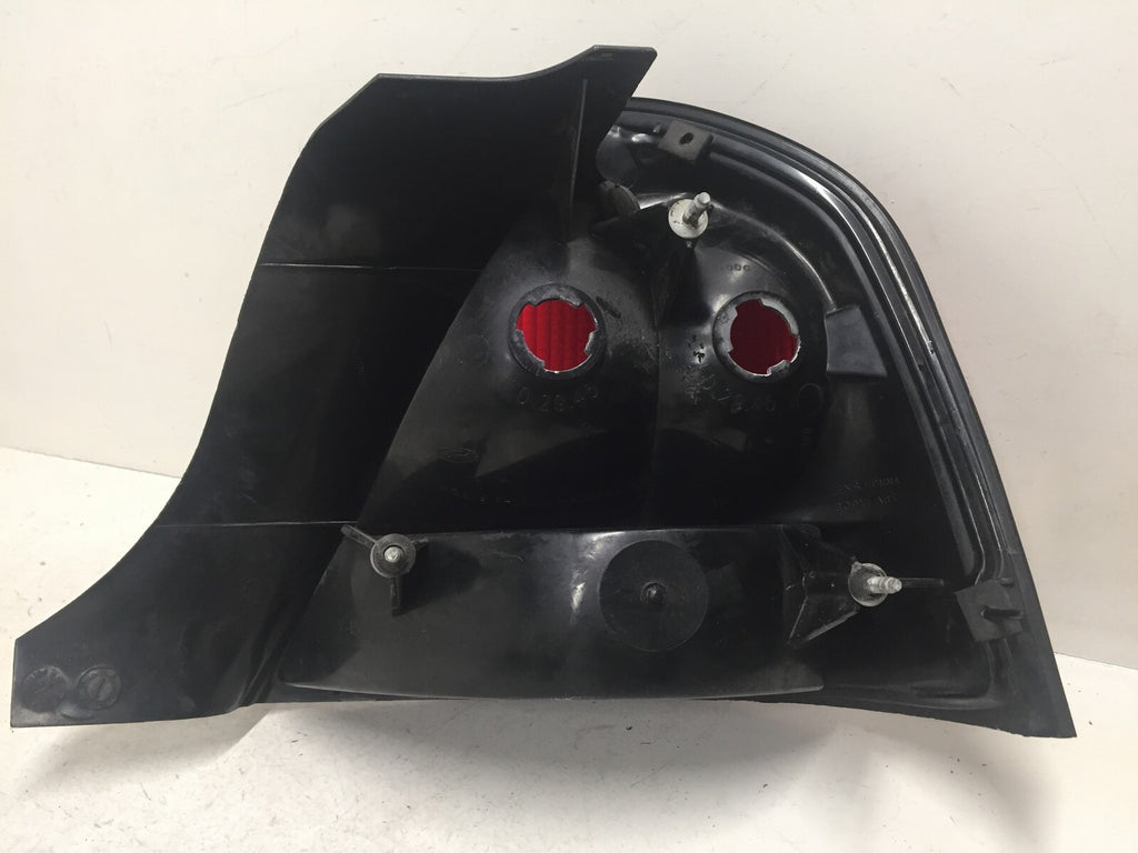 Tail light Damaged Lamp Left Driver Side LH Mercury Grand Marquis 2003-2011 OEM