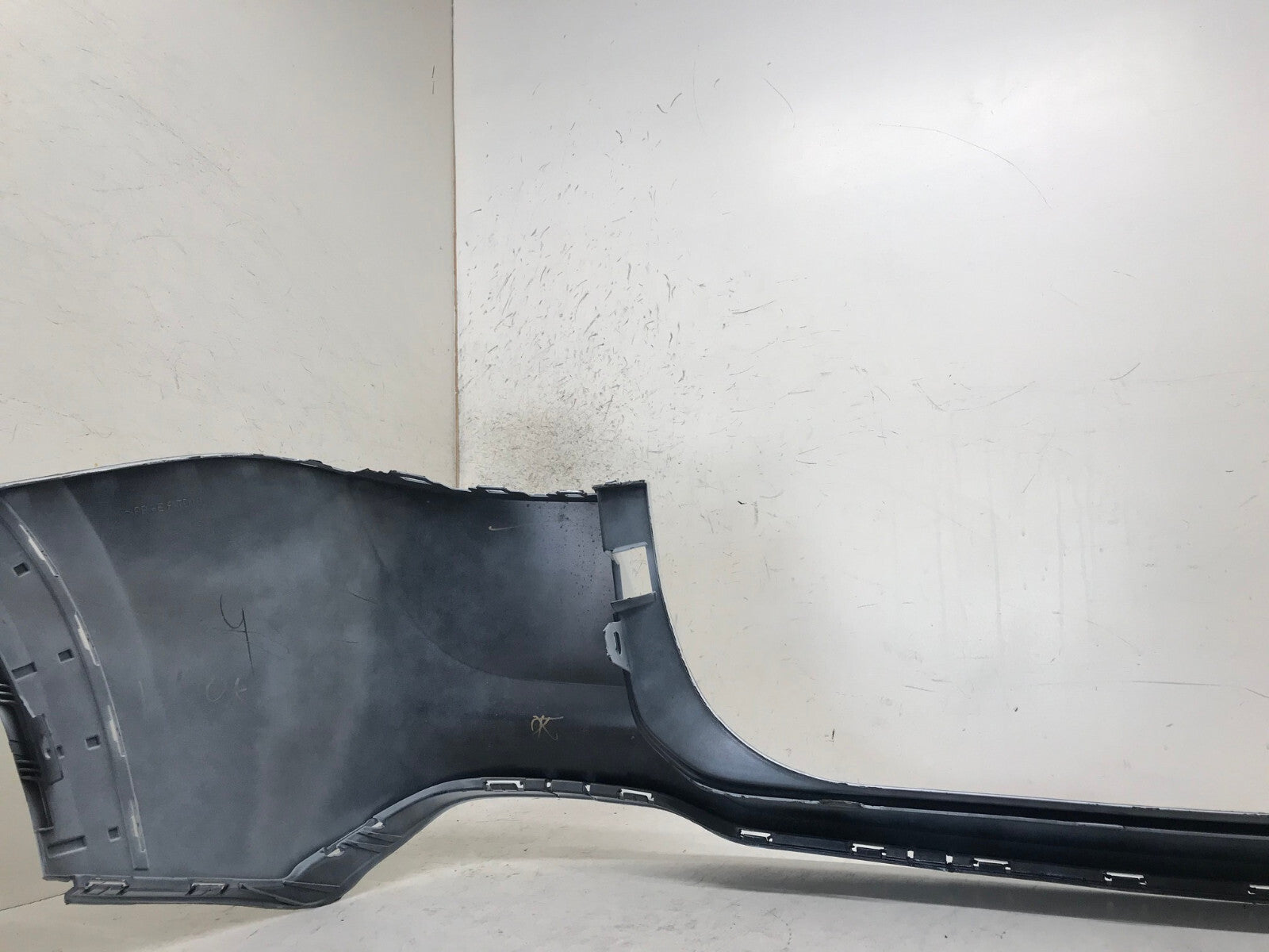 Rear Bumper Cover White Volkswagen Taos 2022-2023 2GJ807521 OEM