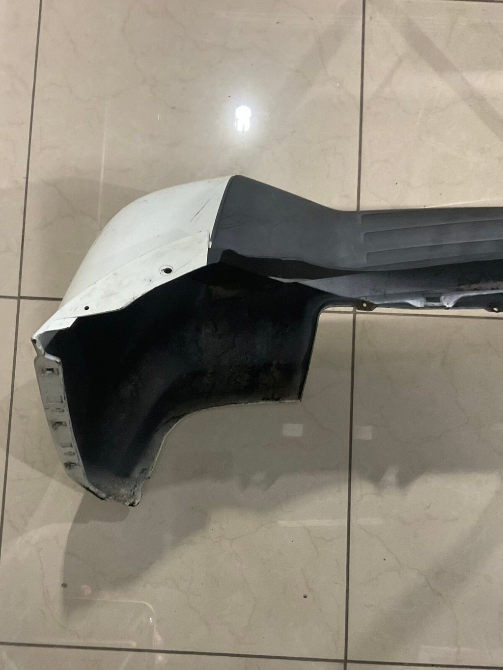 Rear Bumper Cover White 2004-2010 Infiniti QX56 85022+7S650 OEM