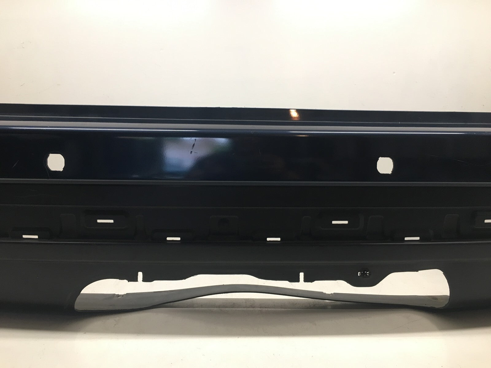 Rear Bumper LOCAL Nissan Pathfinder Platinum/SV Hybrid w/o Sensr Holes 13-16 OEM