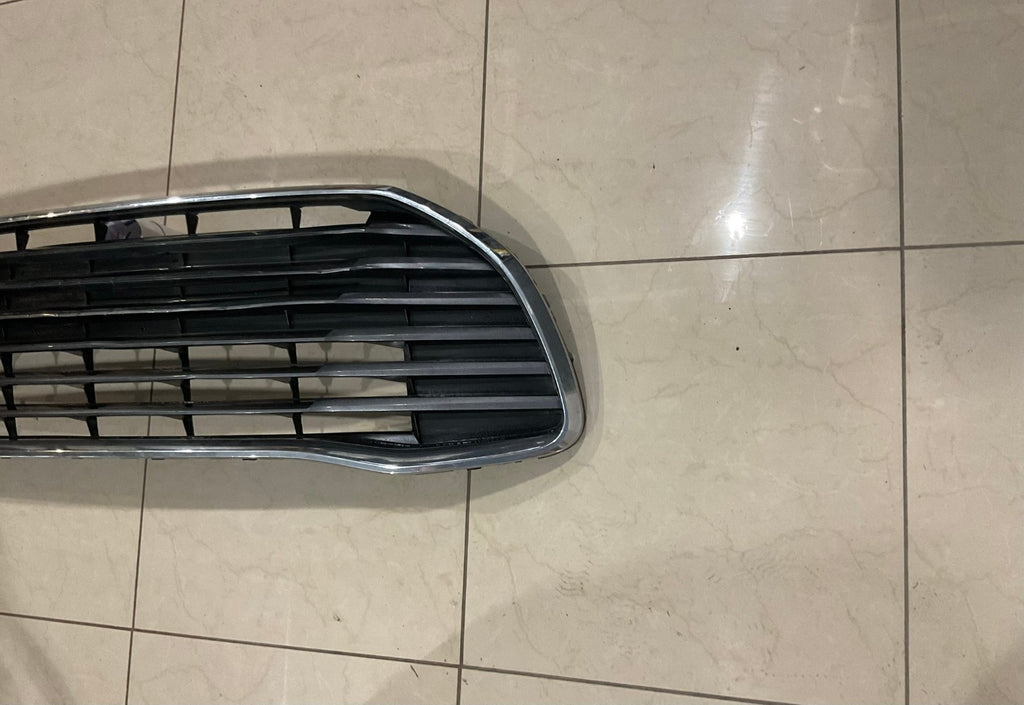 Grill Grille Black/Silver Toyota Avalon 2016 2017 2018 53112-07040 OEM