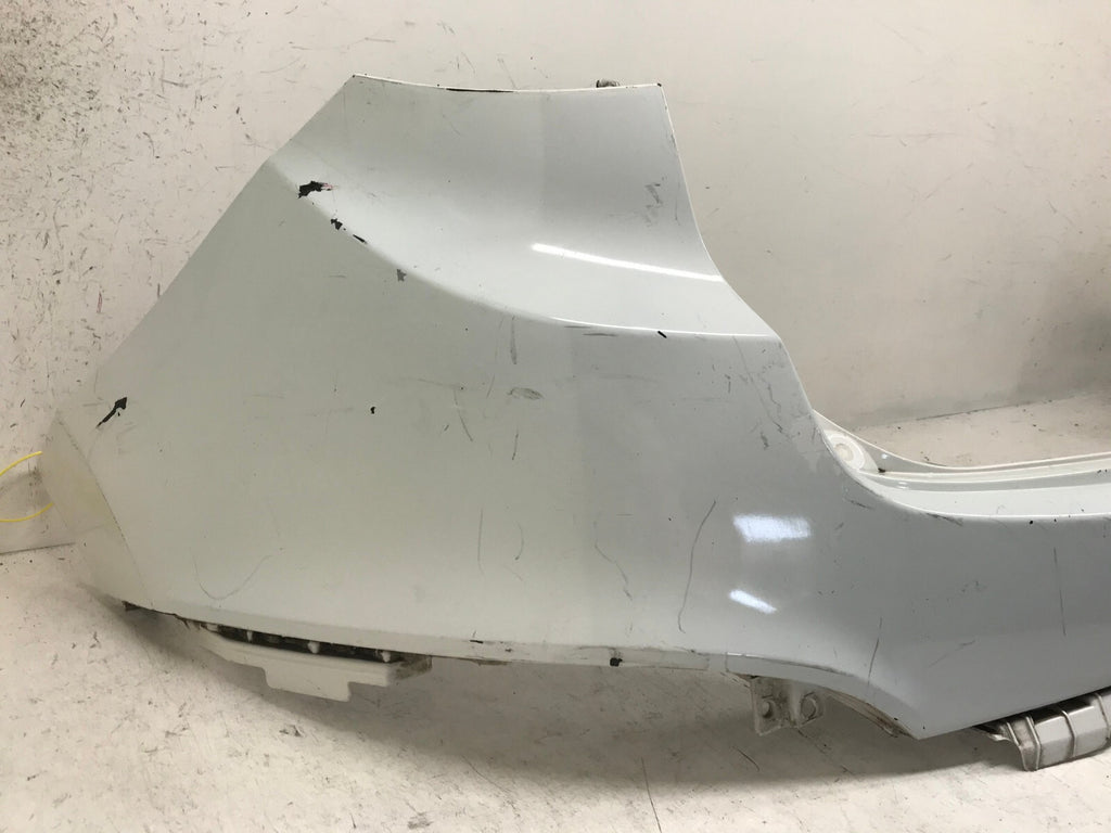 Rear Bumper Cover White Hyundai Tucson GL GLS Limited SE 10-2015 86611-2S000 OEM