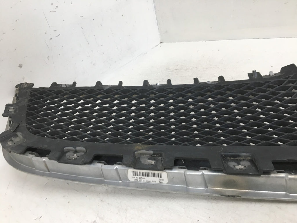 Grille Grill Chevrolet Traverse 2009-2012 20756061 OEM