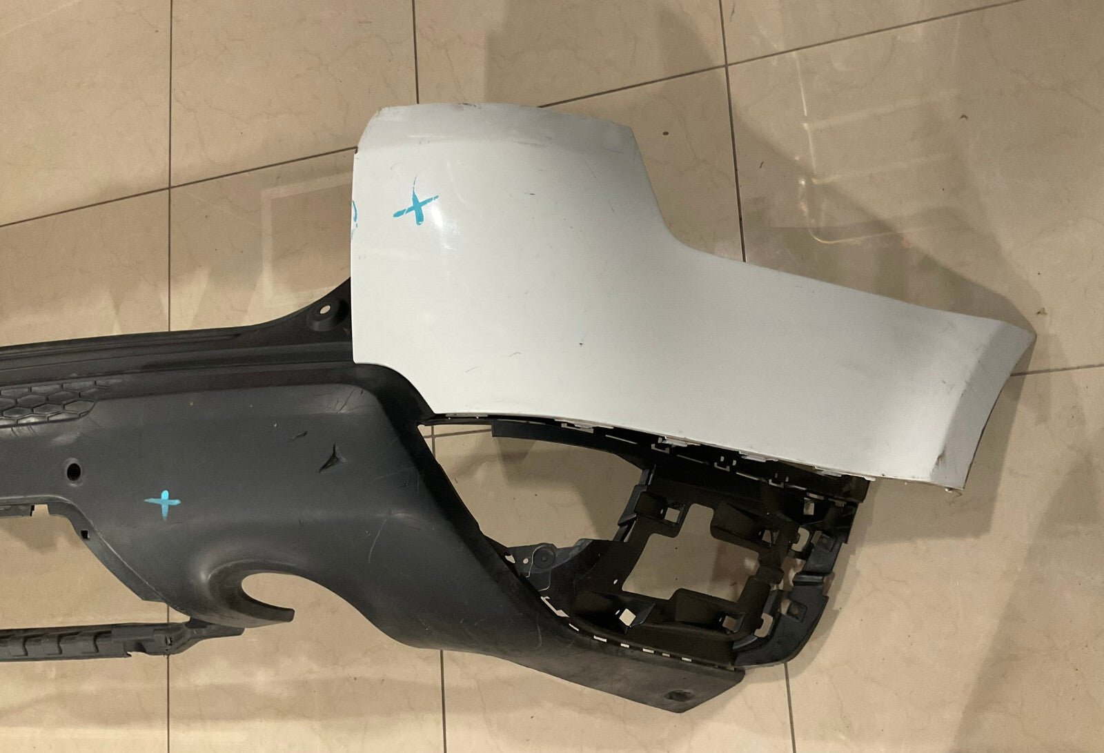 Rear Bumper LOCAL White Land Rover Range Rover Sport L494 2017 DK62-17F954+C OEM
