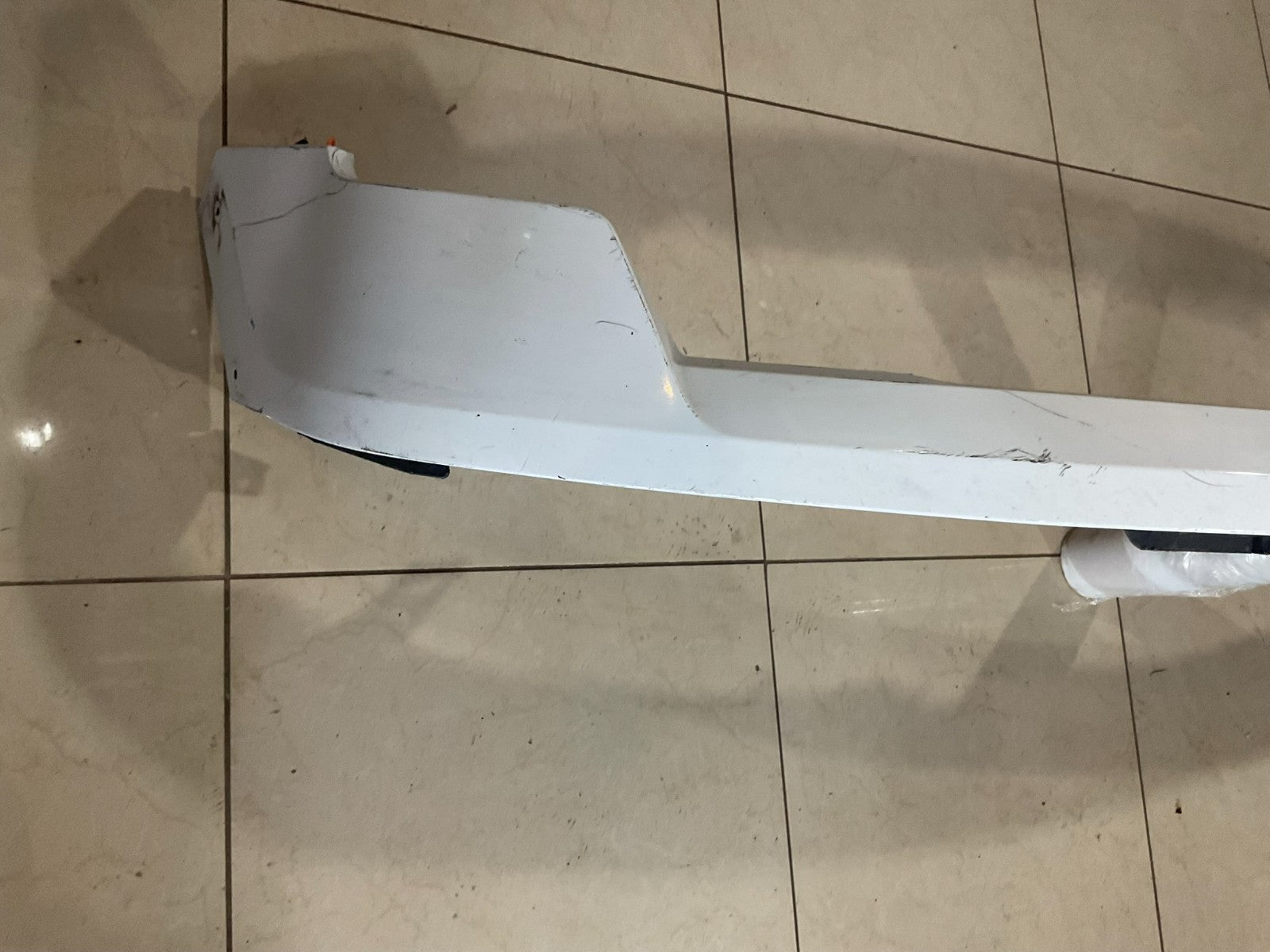 Front Upper Bumper Cover White 2009-2014 Ford F150 9l34+17e857 OEM