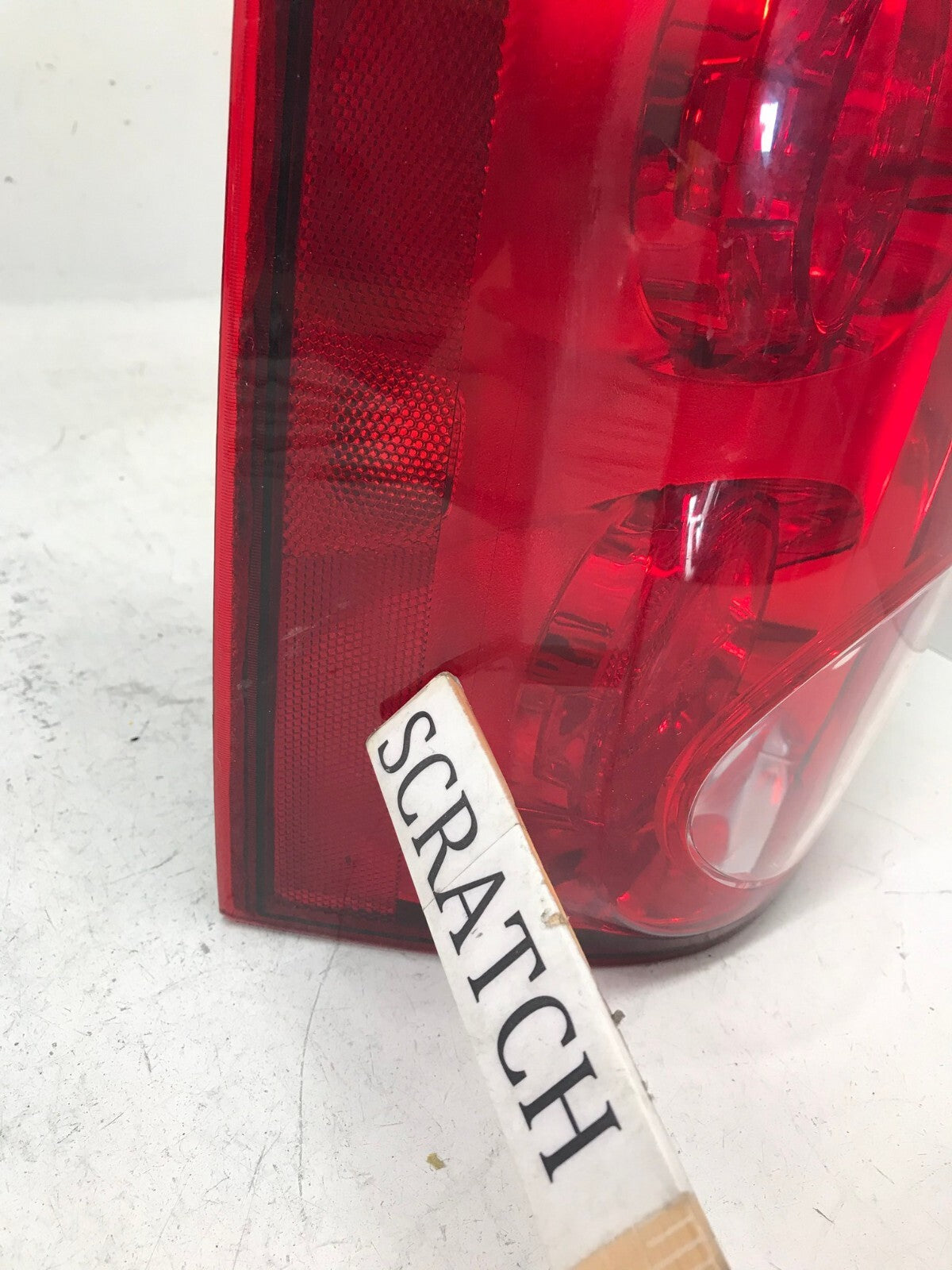 Tail light Damaged Right RH Passenger GMC Yukon/XL 07-14 CAPA