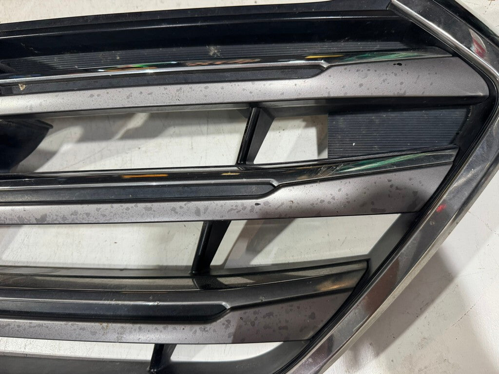 Grille Grill Black /Silver 2016-2018 Hyunday Tucson 86351-D3100 OEM