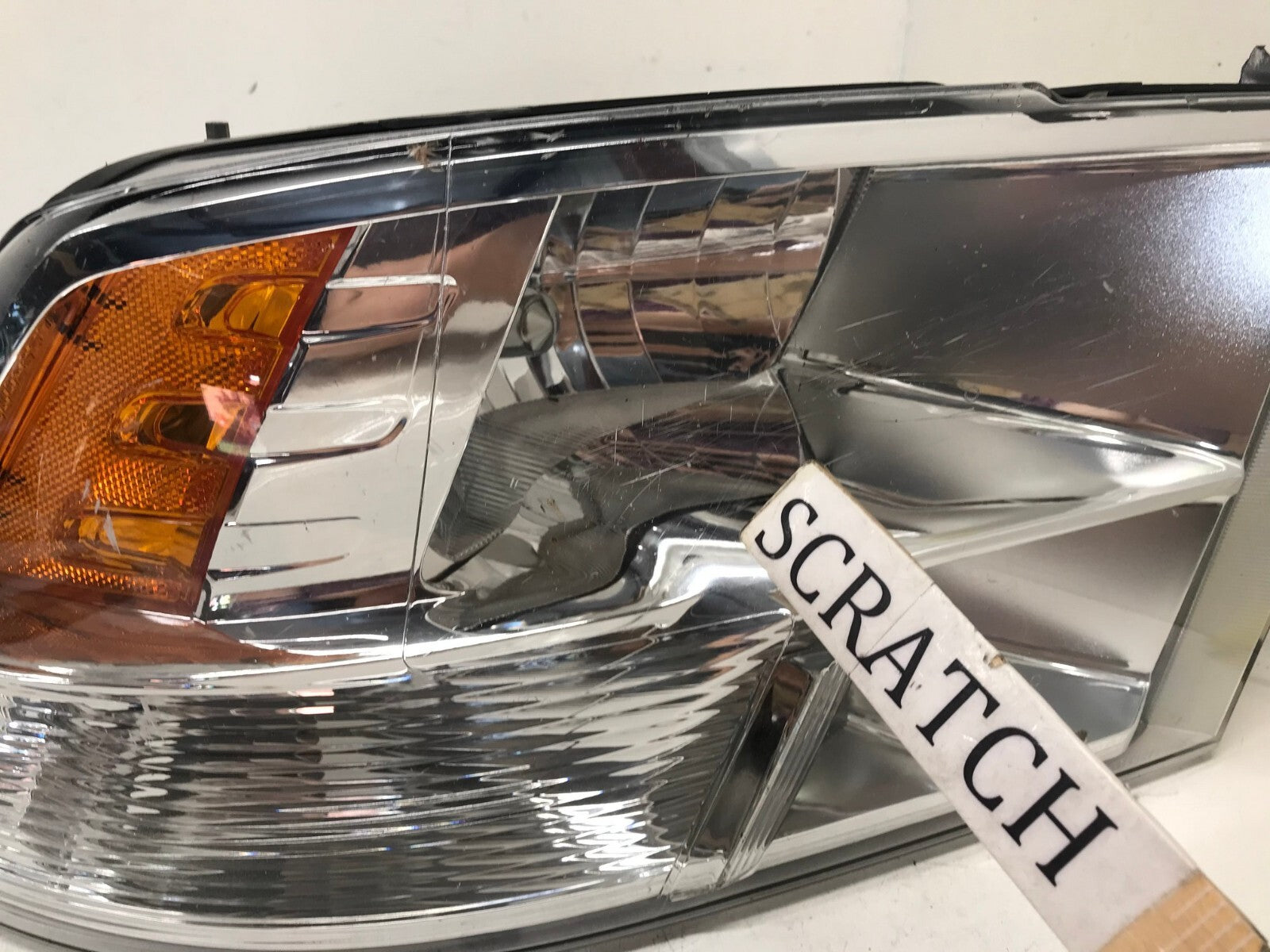 Headlight Damaged RH Right Dodge Ram 1500 2500 3500 13 14 15 16 68001484AG OEM