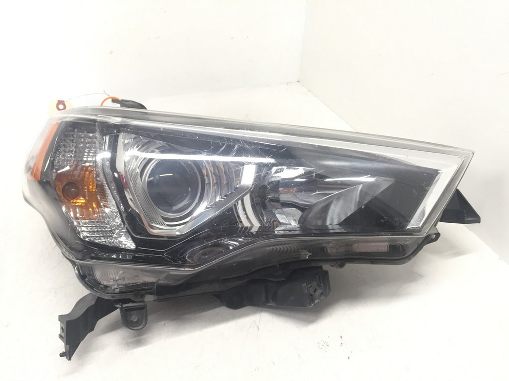 Headlight Right Side RH Toyota 4Runner 2014-2018 8113035541 OEM