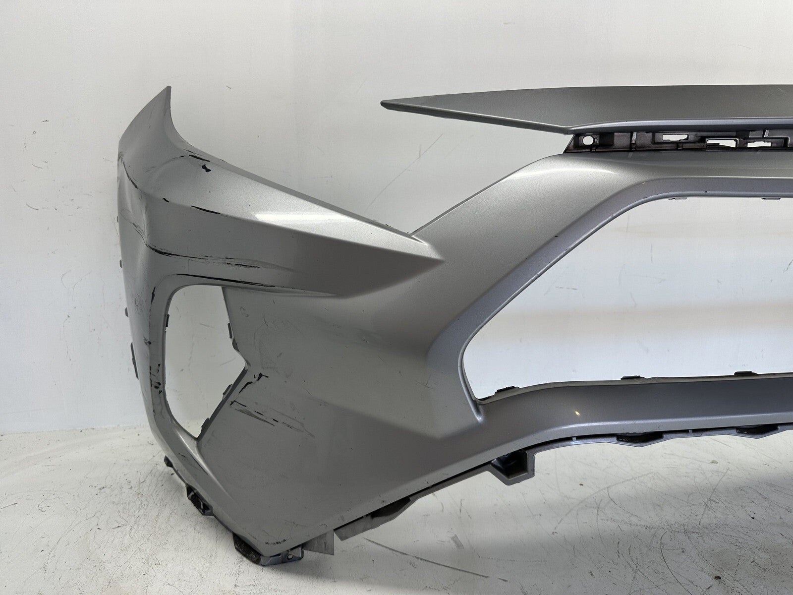 Front Bumper Cover Grey 2019-2022 Toyota Rav-4 52119-0R920 OEM