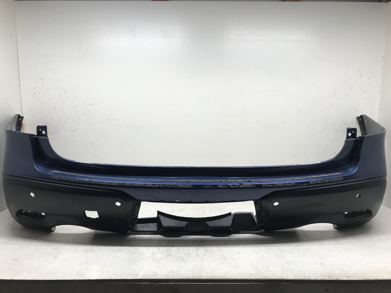 Rear Bumper Cover Subaru Ascent Base/Limited/Premium w/Sensor Holes 19-2020 OEM