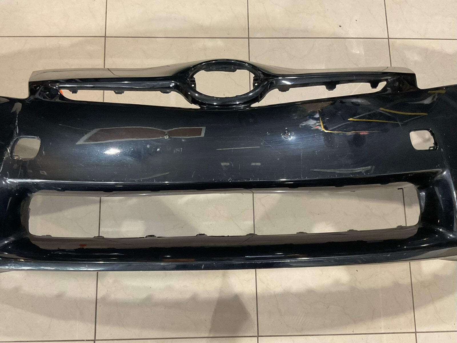 Front Bumper Cover Black 2010-2011 Toyota Prius CAPA