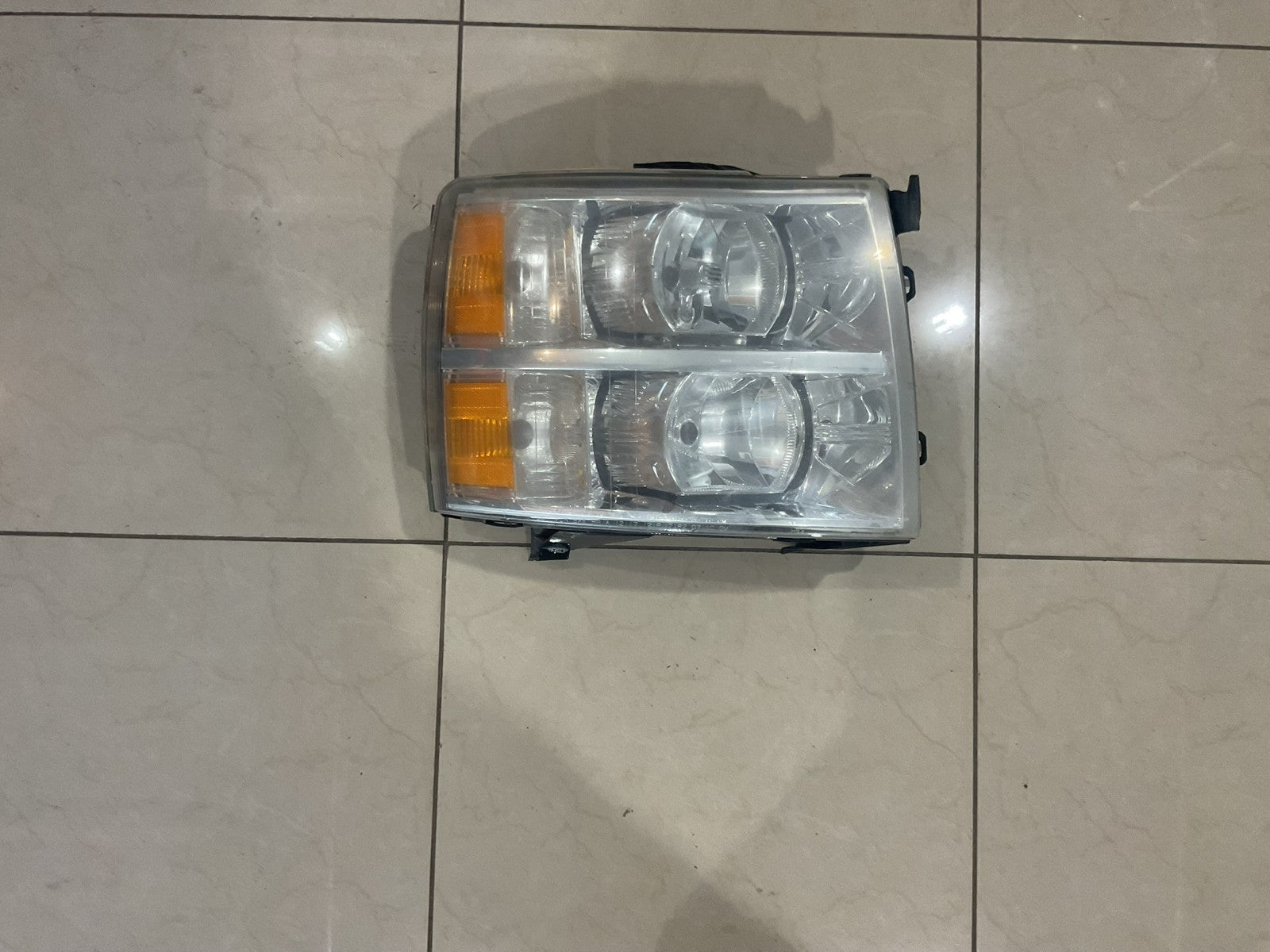 Headlight Right Passenger RH 2007-2014 Chevy Silverado 1500 2500HD 3500HD CAPA