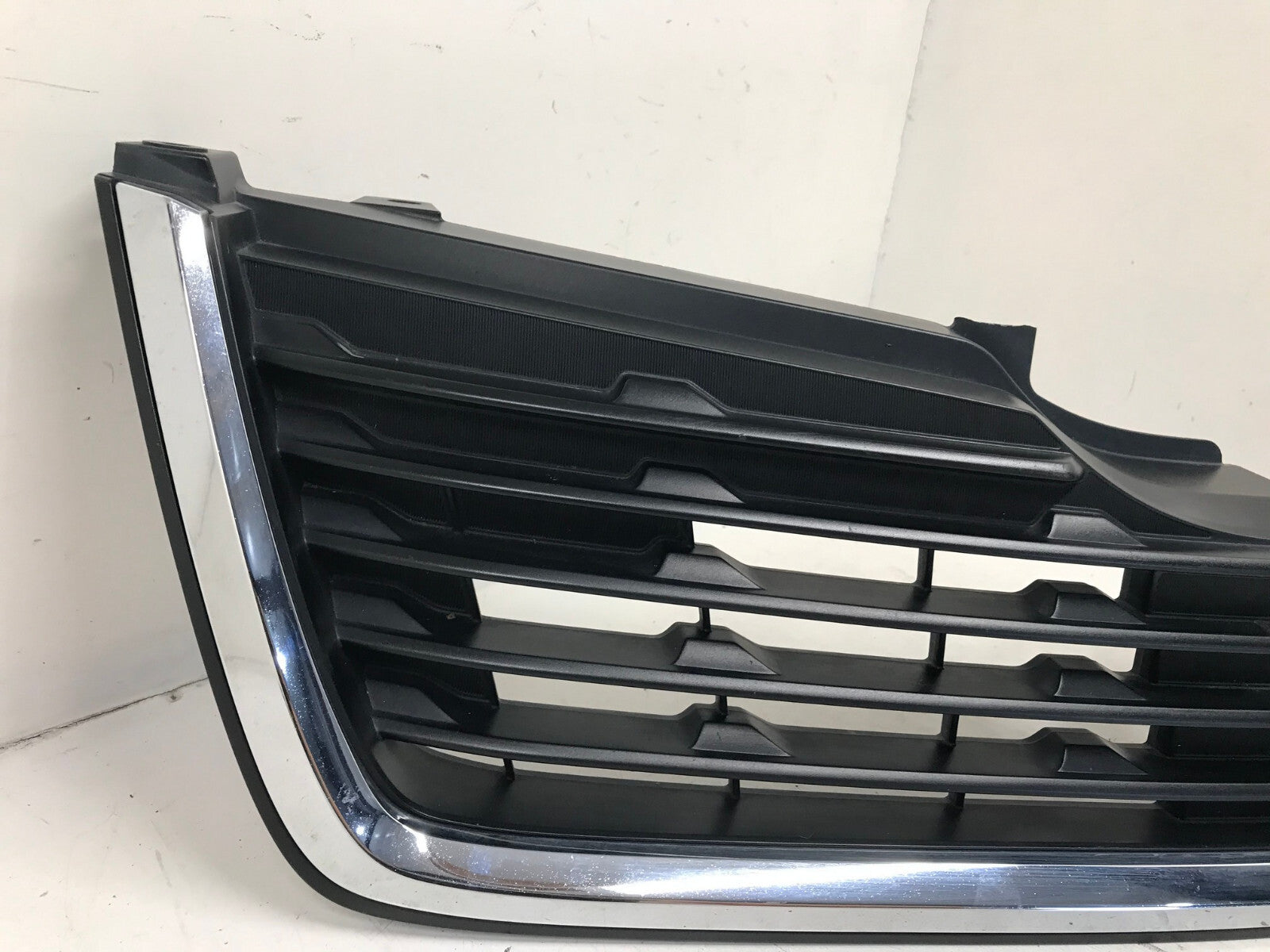 Grill Grille Subaru Forester 2019-2021 91122SJ020 OEM