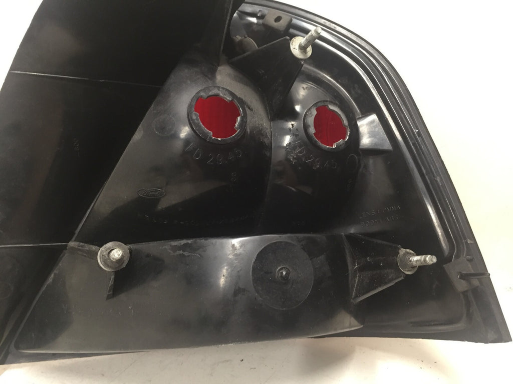 Tail light Damaged Lamp Left Driver Side LH Mercury Grand Marquis 2003-2011 OEM