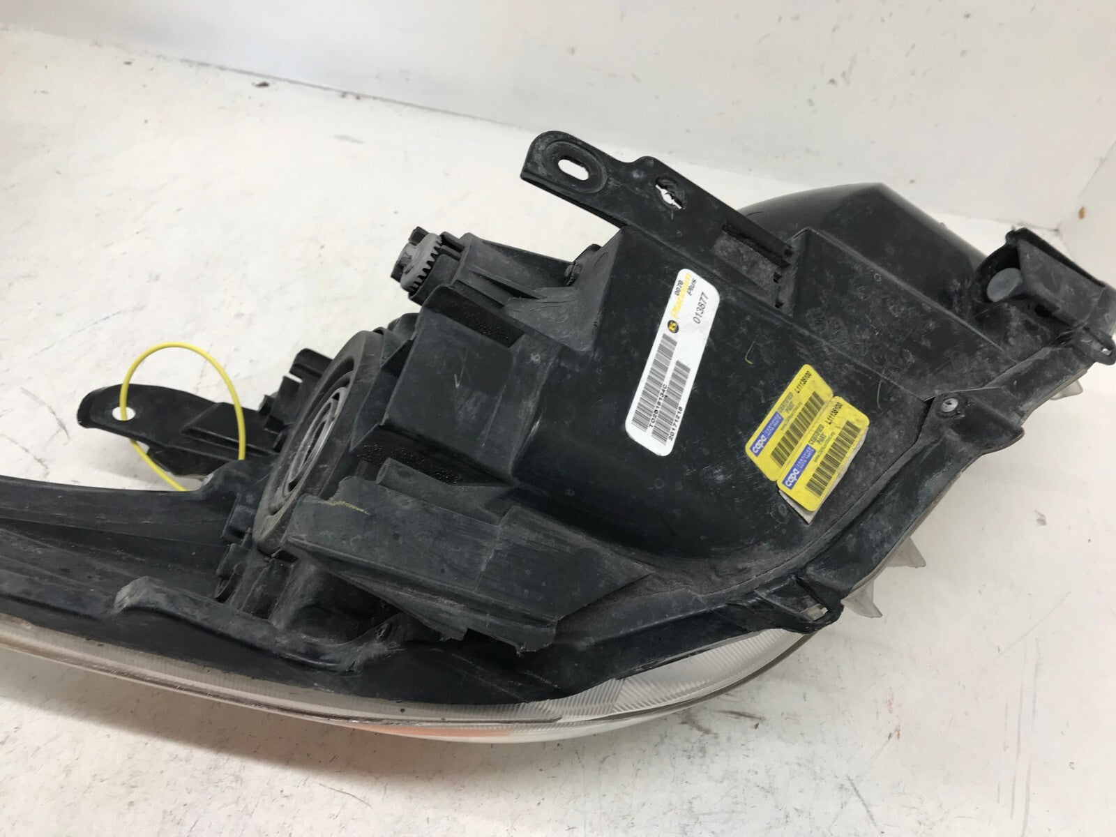 Headlight Damaged Driver LH Left 2012 2013 2014 2015 Toyota Prius CAPA