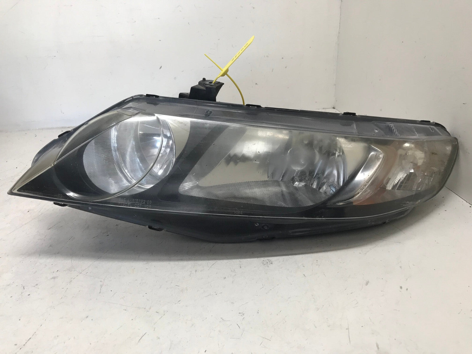 Headlight Damaged Left Driver LH Honda Civic Sedan 2006-2011 33151SNCA01 OEM