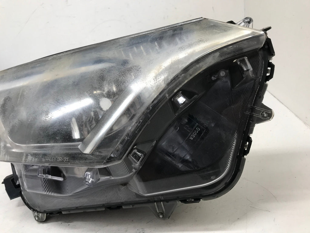 Headlight Damaged Right RH Passenger Toyota RAV4 2016 2017 2018 81110-0R080 OEM