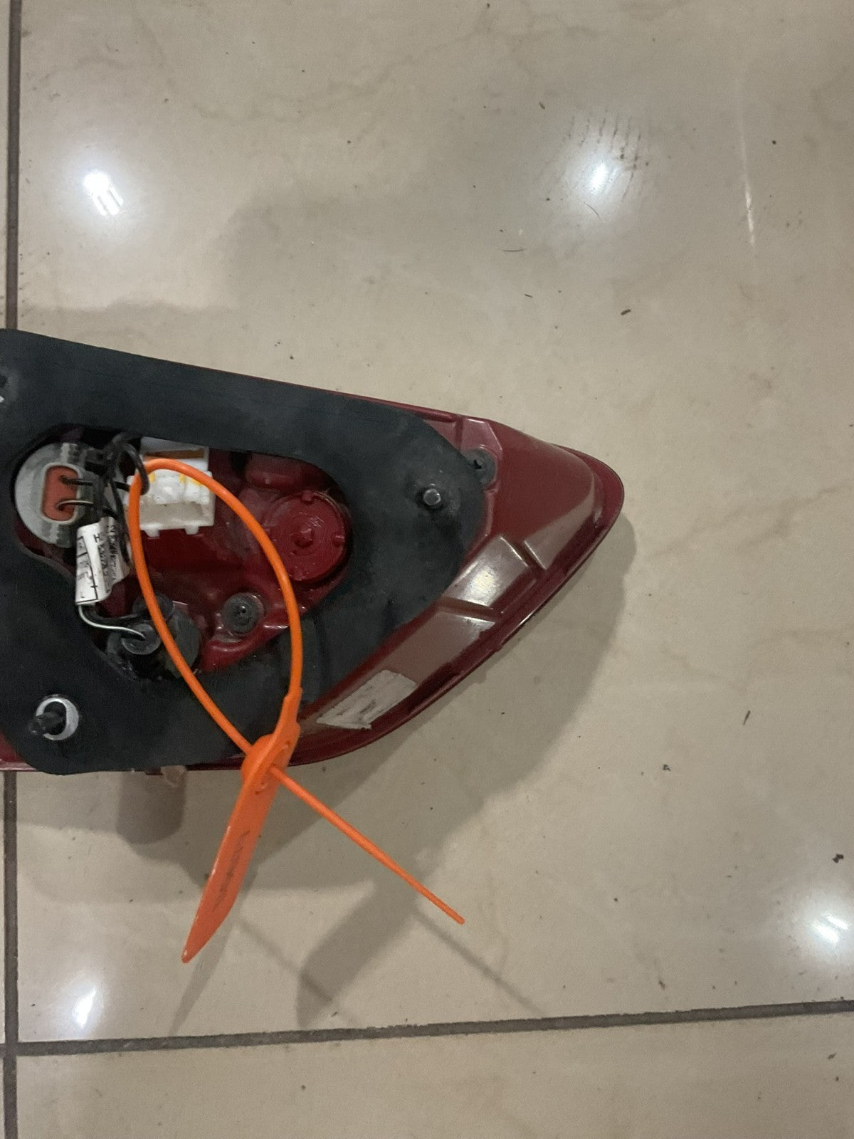 Tail Light Right RH Passenger 2018-2023 Kia Rio Sedan 92404+h91 OEM