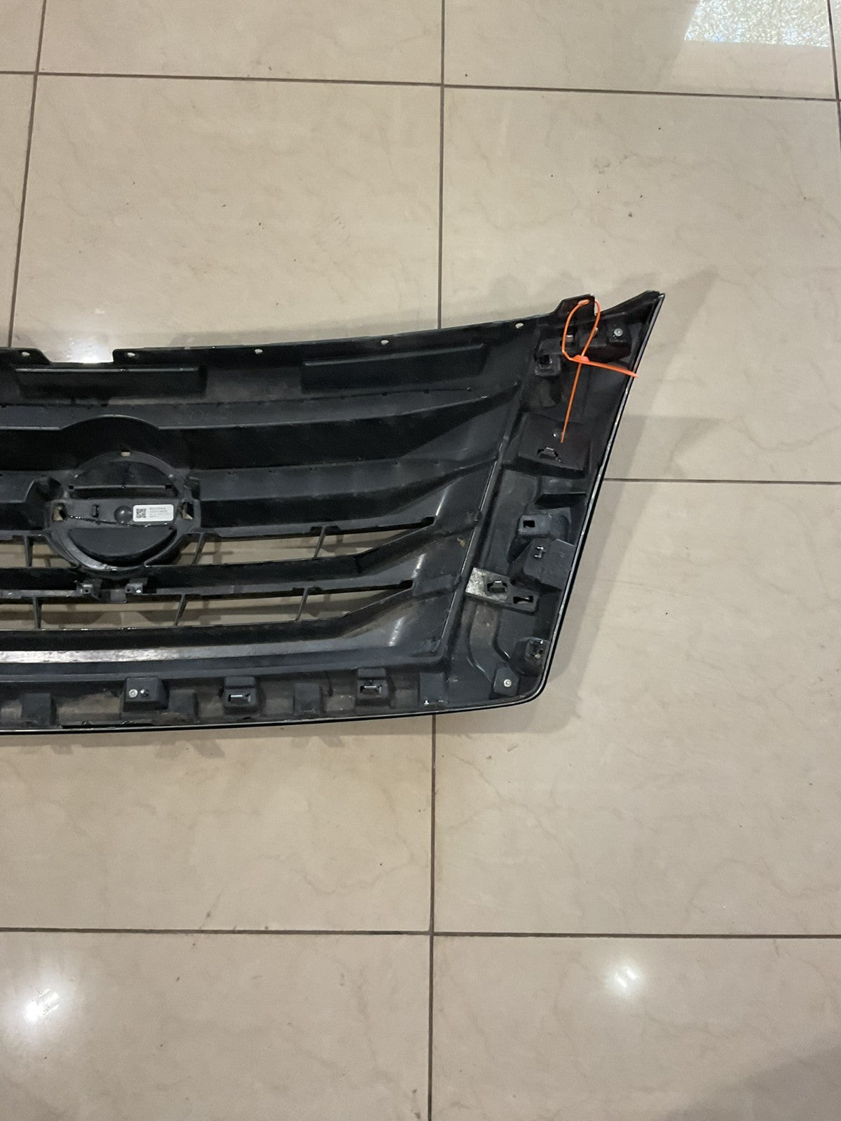 Grill Grille Black/Silver 2022 -2023 - 2024 Nissan Pathfinder 623106ta0a+b OEM
