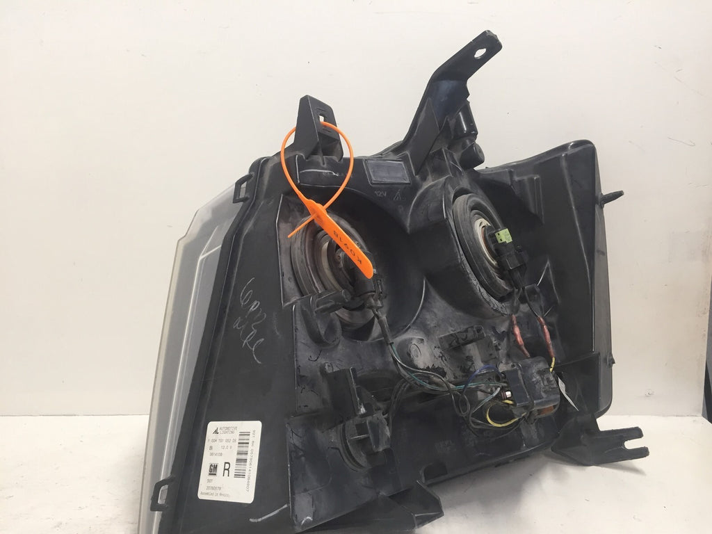 Headlight Damaged Passenger RH Chevrolet Suburban Tahoe Avalanche 07 13 OEM
