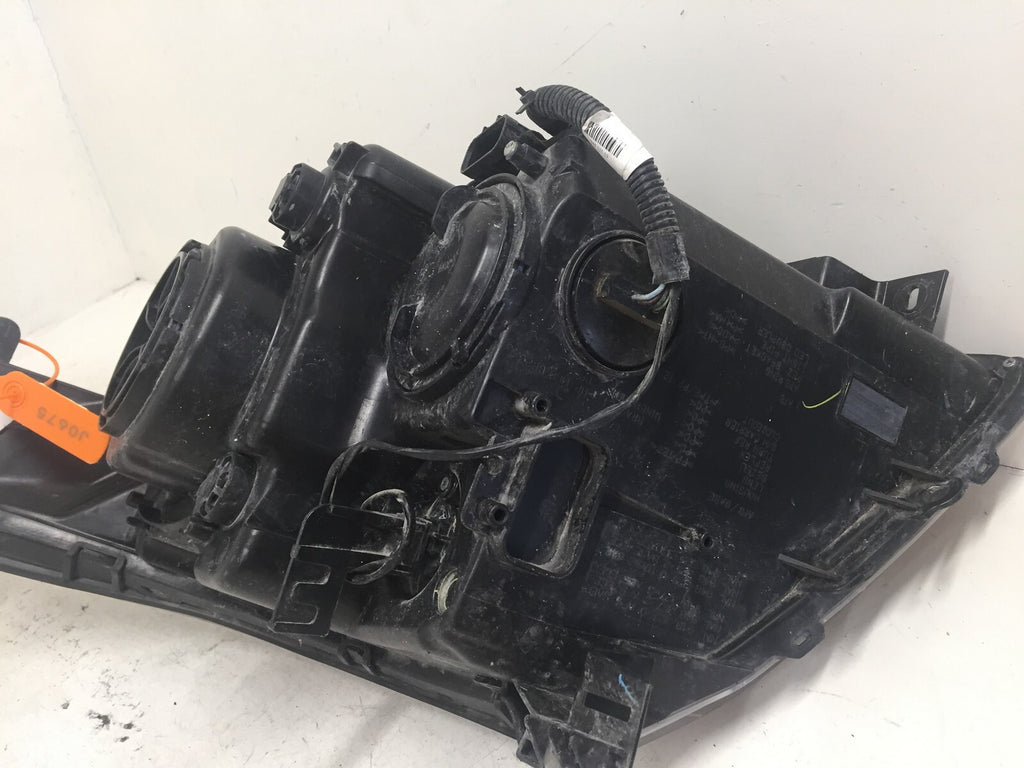 Halogen Headlight Damaged Headlamp Left Driver LH Cadillac SRX 10-16 OEM
