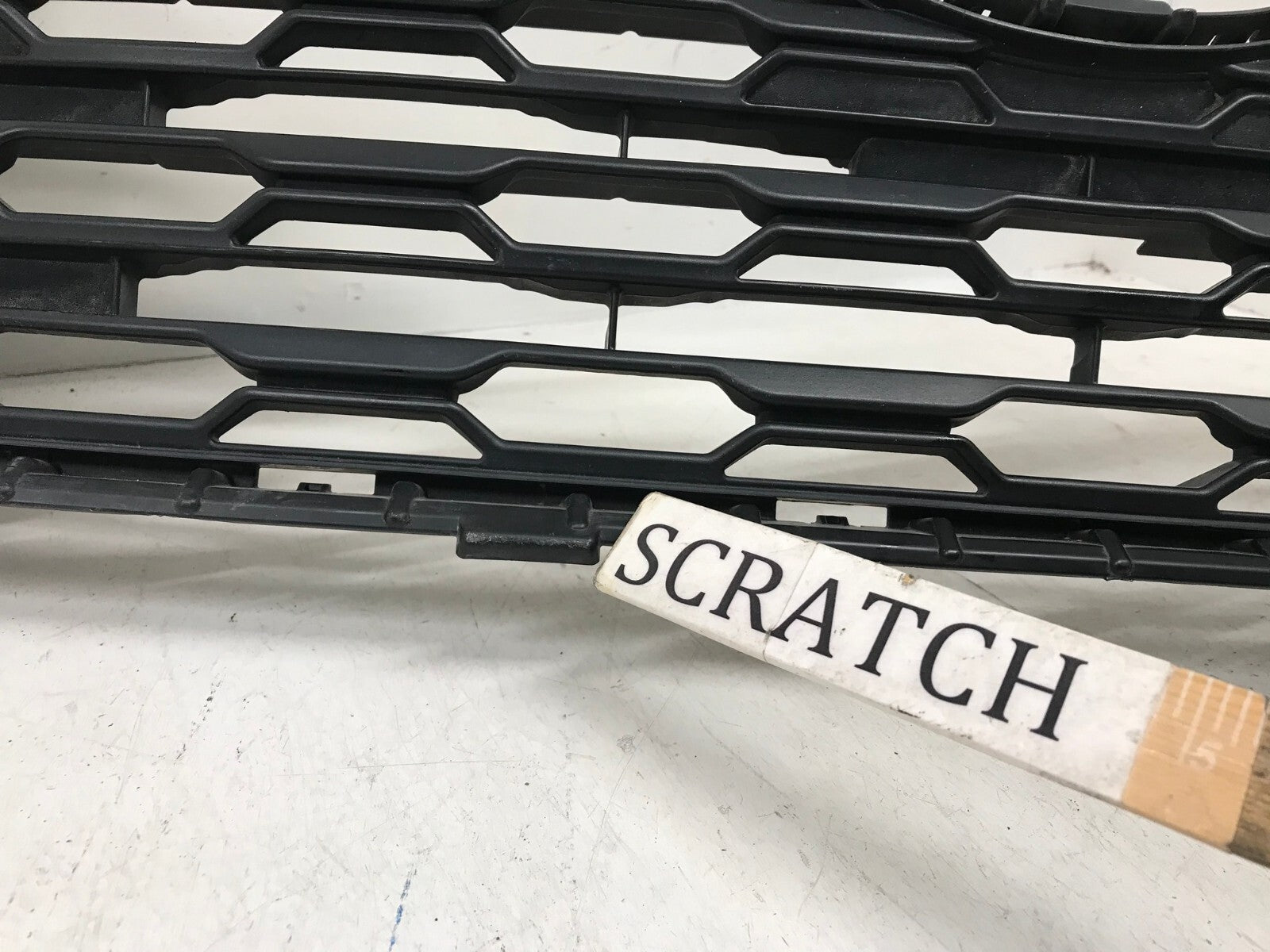 Grill Grille 2019 20 21 22 2023 Toyota RAV4 53112-0R120 OEM