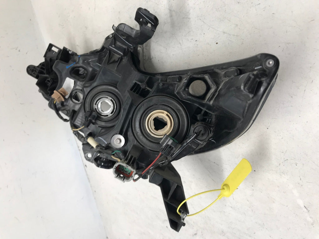 Headlight Damaged Passenger RH Right 2016 2017 2018 Nissan Altima 260109HS9B OEM