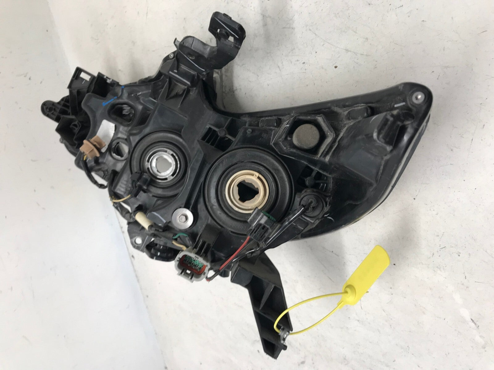 Headlight Damaged Passenger RH Right 2016 2017 2018 Nissan Altima 260109HS9B OEM