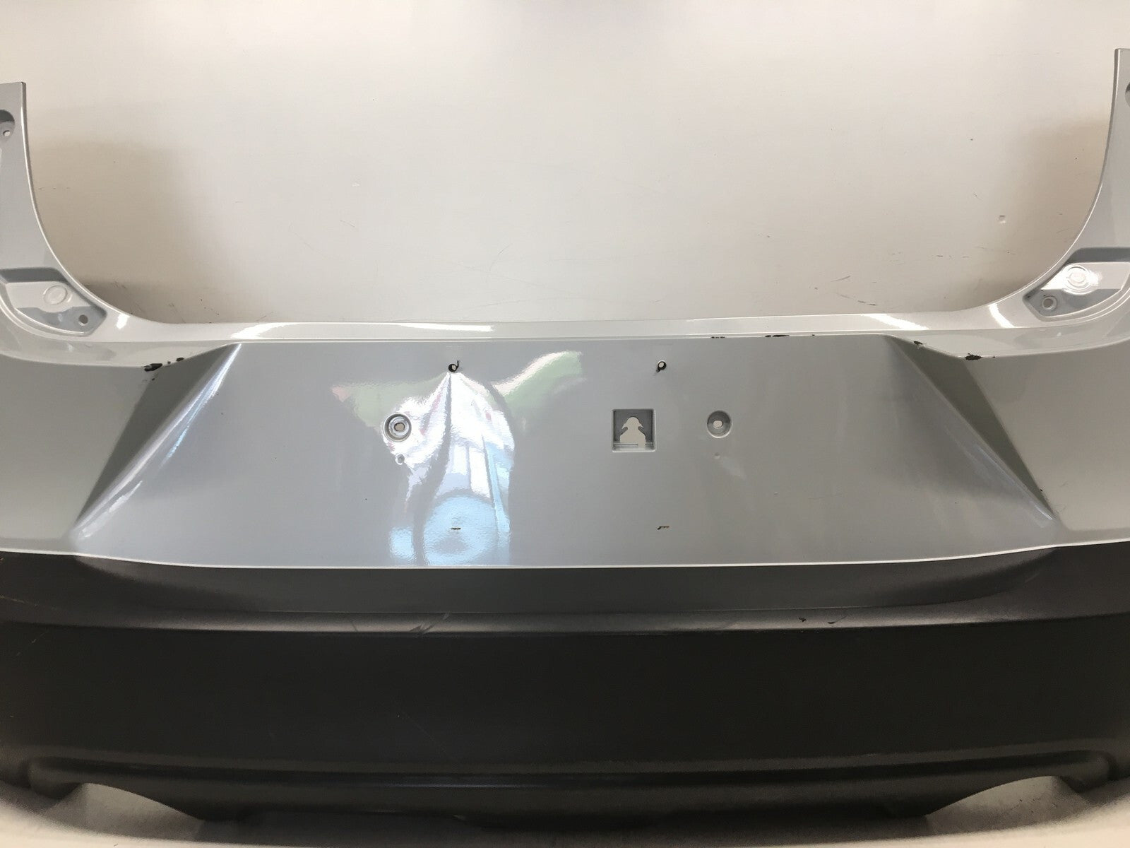Rear Bumper Cover Mazda CX 3 Grand Touring Sport Touring 16-2018 D10J-50221 OEM