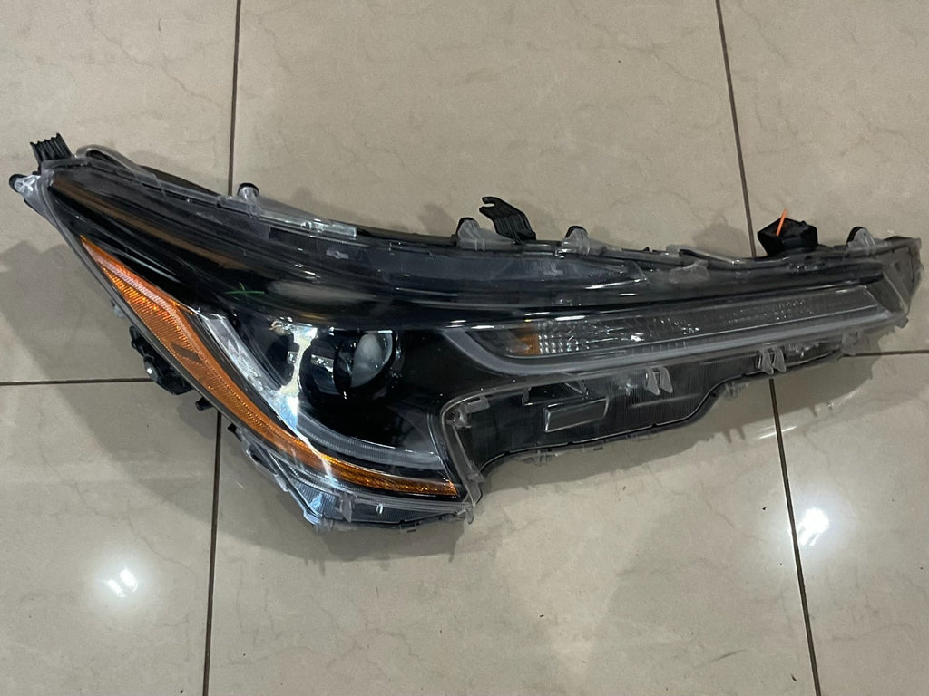 Headlight Right RH Passenger 2023 2024 Toyota Corolla L LE CAPA