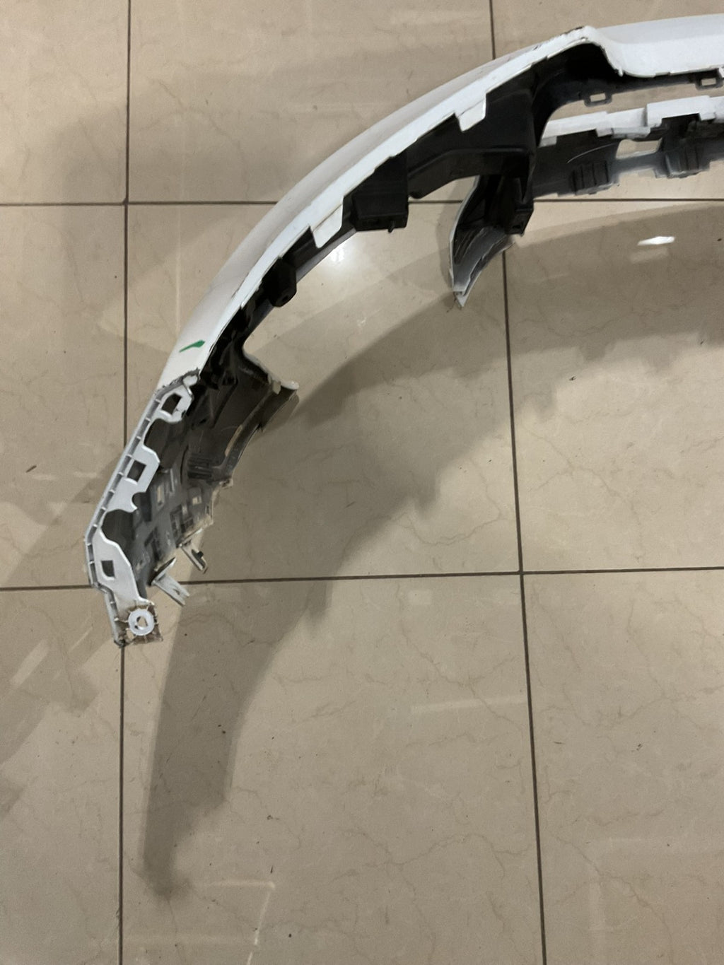 Front Bumper Cover White 2021 2022 2023 Jeep Grand Cherokee L 6sd13trmm OEM
