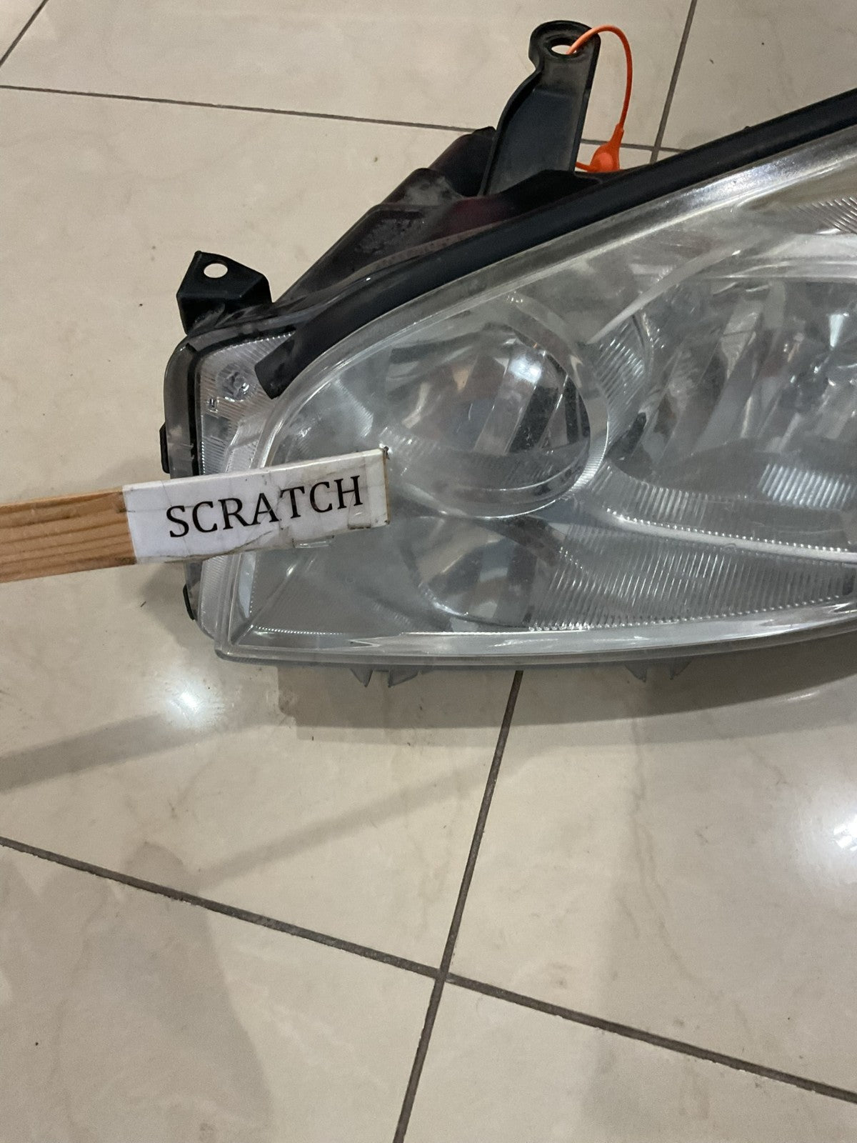 Headlight Left Driver LH 2009-2012 Toyota RAV4 81150+0r010 OEM