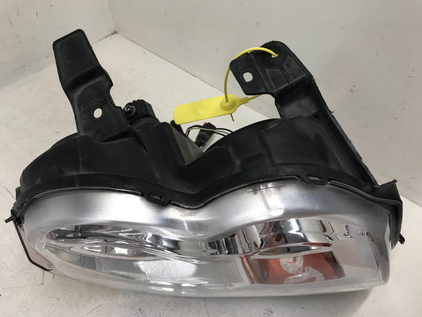 Headlight Damaged Lamp Passenger RH Jeep Grand Cherokee 2005-2007 55156350AK OEM