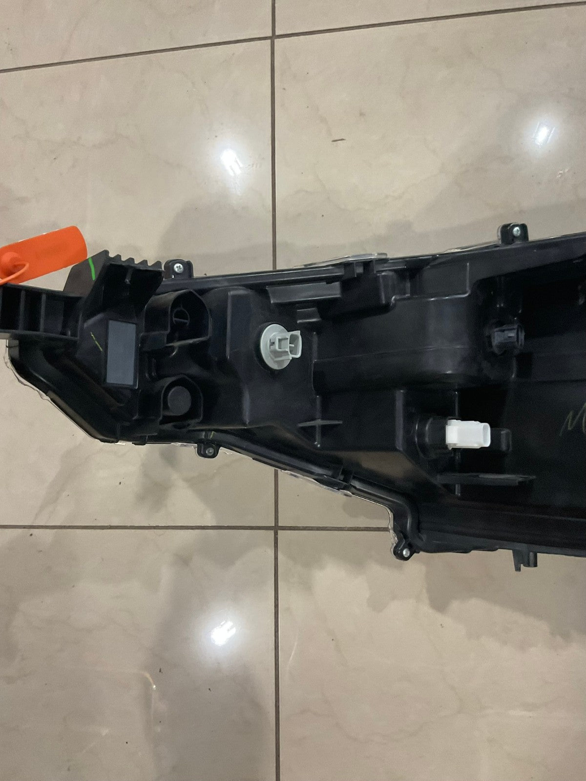 Headlight Right RH Passenger 2017-2019 Toyota Corolla SE XLE XSE Sedan 4Dr CAPA